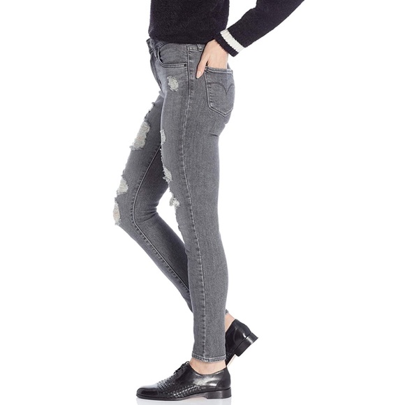 Levi’s 721 Distressed High Rise Gray Jeans - Picture 7 of 8